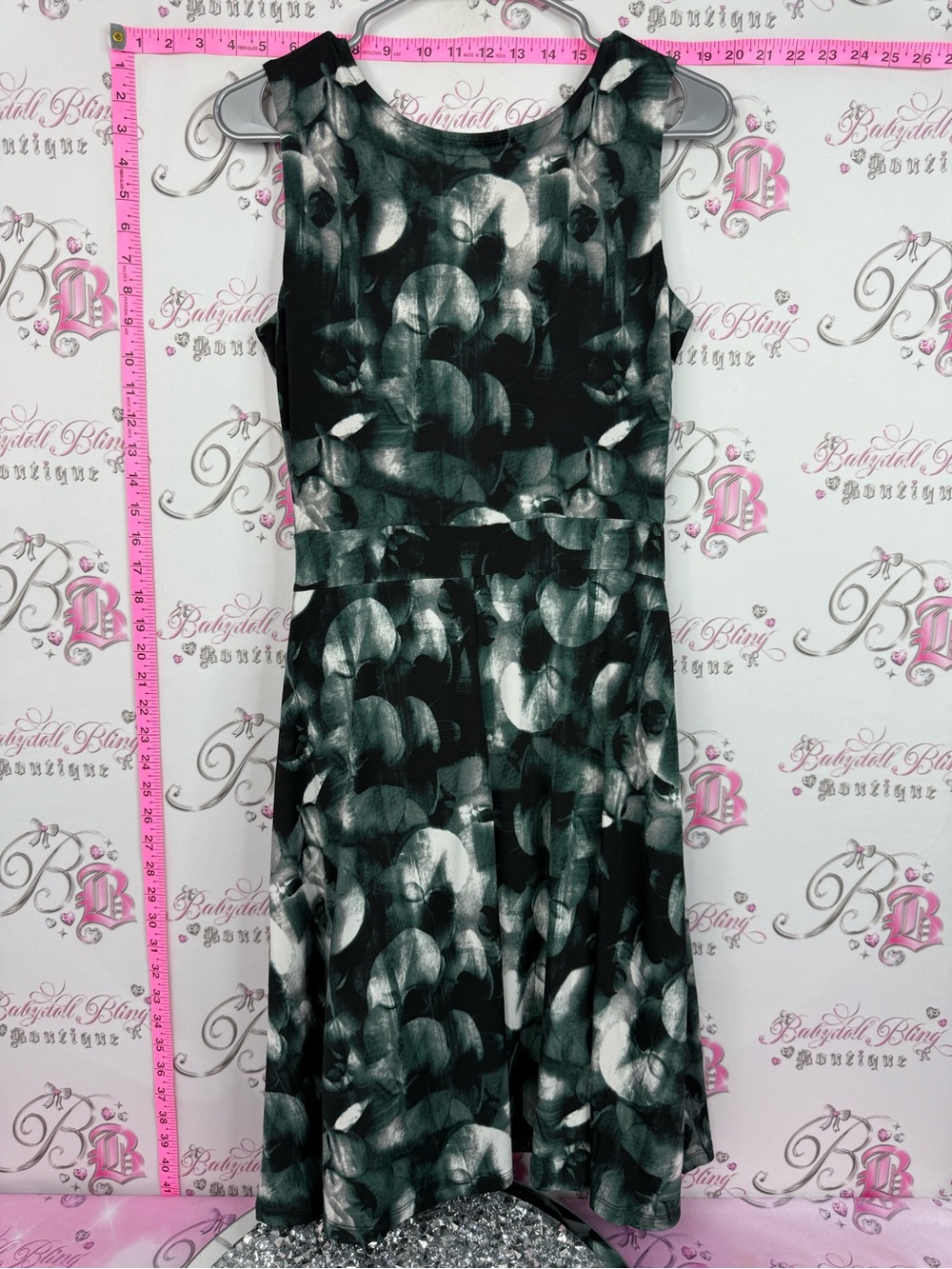 Ricki's Dark black and White Sleeveless Ring-Belted Midi Dress brand new - Picture 2 of 14